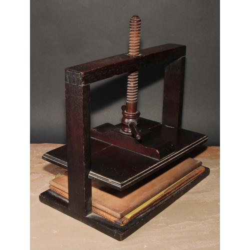 218 - A George III mahogany book press, 35.5cm wide, early 19th century