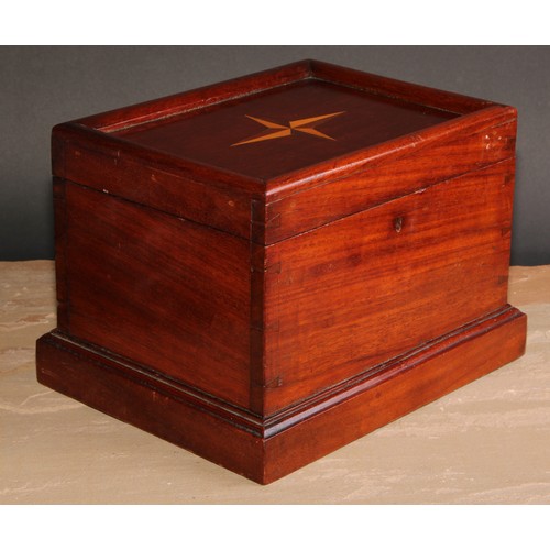 456 - An early 20th century mahogany and parquetry sailor’s ditty box, hinged cover inlaid with a star, hi... 