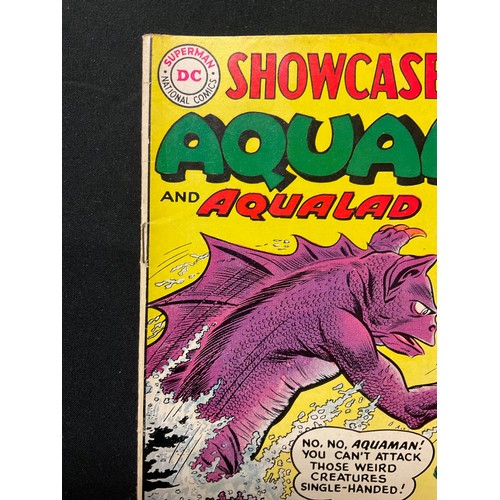 1070 - Showcase Presents Aquaman #30-32 (1961) 1st solo issue featuring full length Aquaman, Origin of Aqua... 