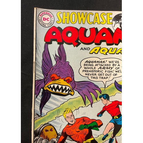 1070 - Showcase Presents Aquaman #30-32 (1961) 1st solo issue featuring full length Aquaman, Origin of Aqua... 