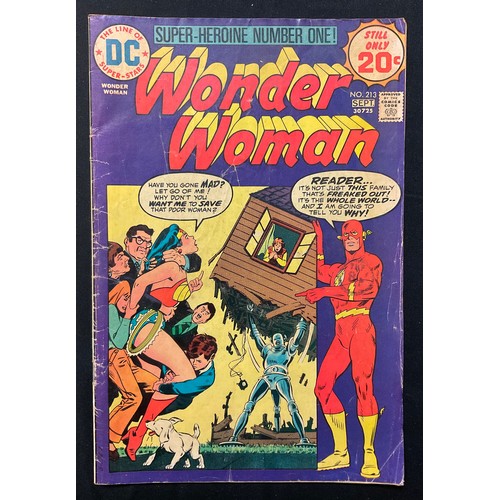 1083 - Wonder Woman #124-126, #210, #213, #215. (1961-1974). Silver / Bronze Age DC Comics. (6).