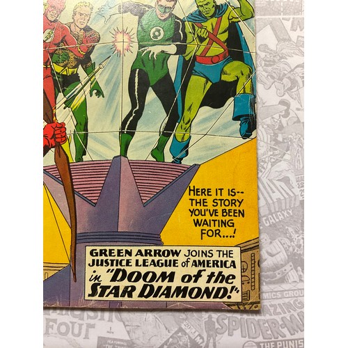 1090 - Justice League of America #4 (1961) Green Arrow joins the Justice League of America. Key Silver age ... 