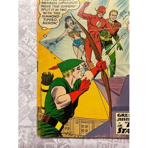 1090 - Justice League of America #4 (1961) Green Arrow joins the Justice League of America. Key Silver age ... 