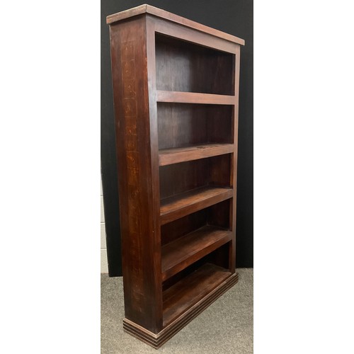 193 - A tall open bookcase shelf unit, five fixed shelves, 180cm high, 96cm wide, 28cm deep.