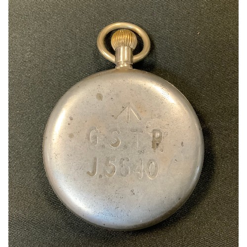 274 - A World War II Grana military pocket watch, numbered to verso G.S.T.P. J.5540