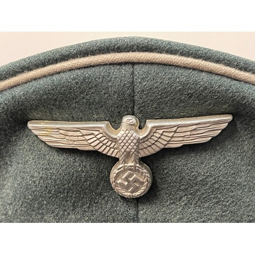 2157 - WW2 Third Reich Heer Infantry officers Schirmmutze cap. Earlier lighter coloured pattern cap band. N... 