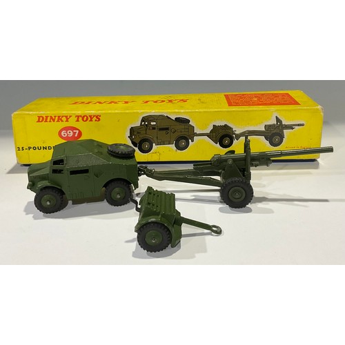 32 - Toys & Juvenalia - Dinky Toys 697 25-pounder field gun set, boxed