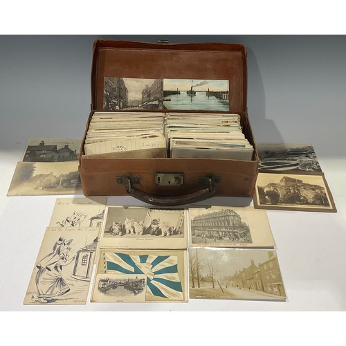 509 - Postcards - mostly early 20th century, including topographical, street scenes, railway, seaside, com... 