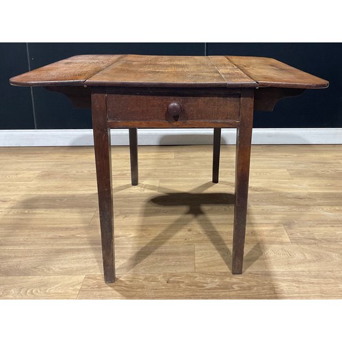 521 - A George III oak Pembroke table, rounded rectangular top with fall leaves above a single frieze draw... 