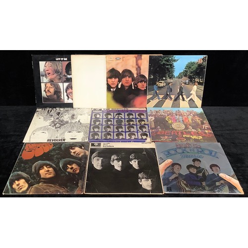 575A - Vinyl Records - LP’s including The Beatles - The Beatles - PMC 7068 (Number 0012490 (With original P... 