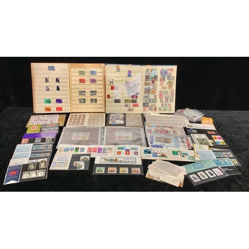 663 - Stamps - an eclectic box of material, to include QEII album of 'flaws', QV 1d reds, 2d blues, etc, p... 