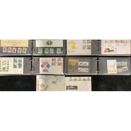 571 - Stamps - QEII FDC and presentation packs, 1970's - 1986 in four binders