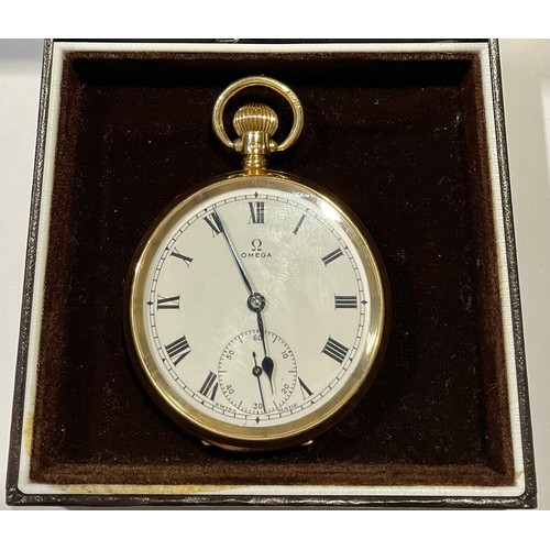 749 - A 9ct gold Omega open face pocket watch, white dial, Roman numerals, subsidiary seconds dial, 6.5cm ... 