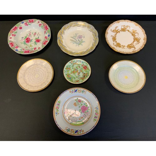 6 - Ceramics - a Chinese famille rose plate,  pair of Japanese plates, Coalport X721 cabinet plate, reta... 