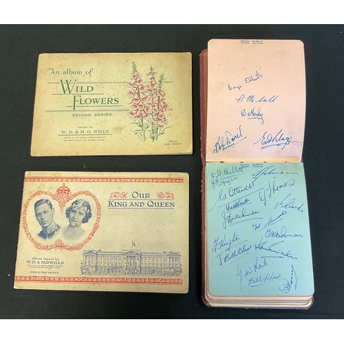 607 - Autograph book 1940s and later, Nottingham Forest, Silver plate, fans, specimen gemstones  etc