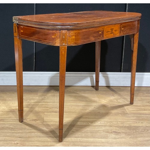 207 - A George III mahogany tea table, 74cm high, 95.5cm wide, 46.5cm deep