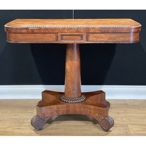 209 - A George/William IV mahogany card table, 73.5cm high, 91.5cm wide, 45.5cm deep, c.1830