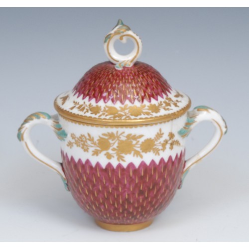 172 - A pair of schneeballen vases and covers, in the manner of Meissen, typically encrusted with snowball... 