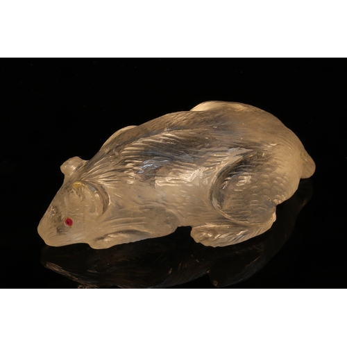 1245 - Alfred Lyndhurst Pocock (1882 - 1962), a rock crystal carving, of a mouse, ruby eyes, 5.5cm long, un... 