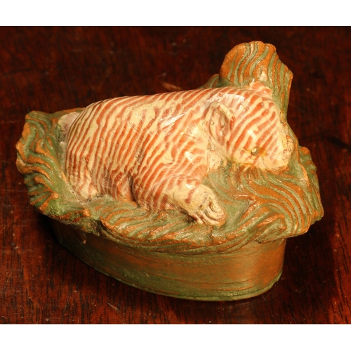 1262 - Alfred Lyndhurst Pocock (1882 - 1962), an agate glazed terracotta cabinet sculpture, of a cat, unsig... 