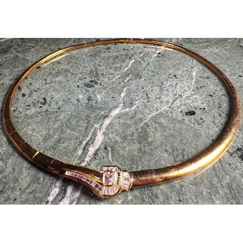 1034 - An 18ct gold and diamond articulated choker necklace, the curved sections centered with a spiral of ... 