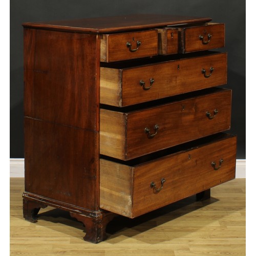 2039 - An unusual George III mahogany chest, rectangular top above an idiosyncratic arrangement of three sh... 