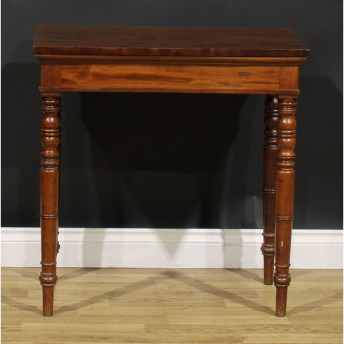 1619 - A 19th century mahogany centre table, of small proportions, rectangular top, turned legs, 76cm high,... 