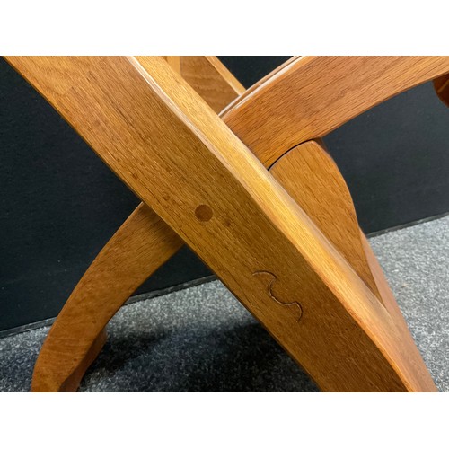 92 - A Brutalist style folding oak chair, in the manner of De Puydt, 90.5cm high x 41cm wide x 51cm deep ... 