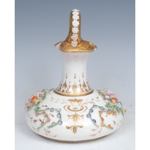 120 - A Derby pot pourri and cover, painted with figures and ruins in a Picturesque landscape, pine cone f... 