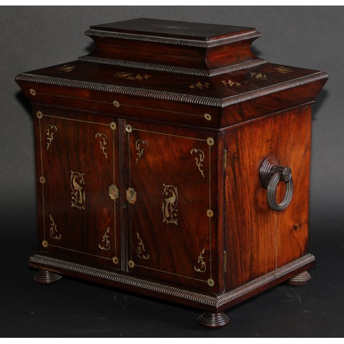 2141 - A William IV rosewood and mother-of-pearl marquetry table-top work cabinet, hinged top enclosing a c... 