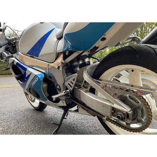 200 - A Suzuki GSXR 750 SRAD motorcycle, first registered 1/8/1998, showing 32,372 mileage, registration n... 