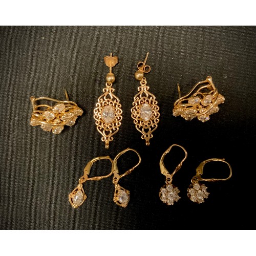 544 - A pair of 14ct gold DQCZ cluster earrings, stamped DQCZ 14k, KN, QVC 585, 6.5g gross;  others pendan... 