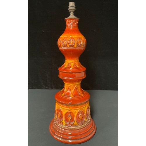 64 - A large mid 19th century pottery lamp