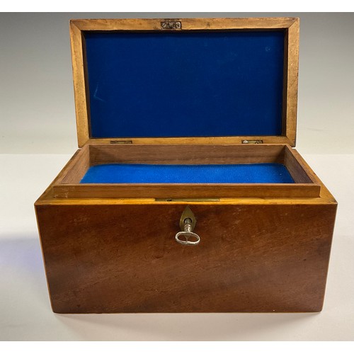 67 - A George III mahogany box, the interior fitted for jewellery with a lift-out tray, 20.5cm wide