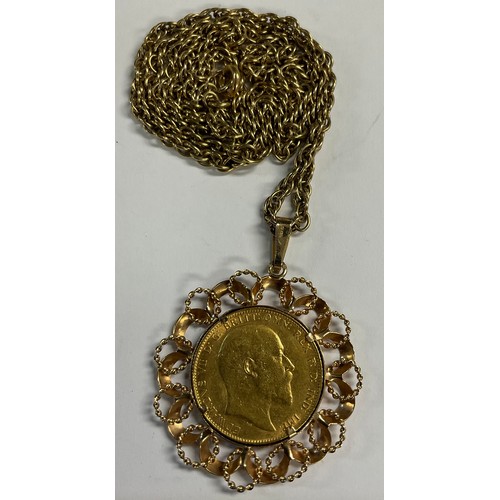 615 - A sovereign, 1907, mounted with a 9ct gold fancy link necklace