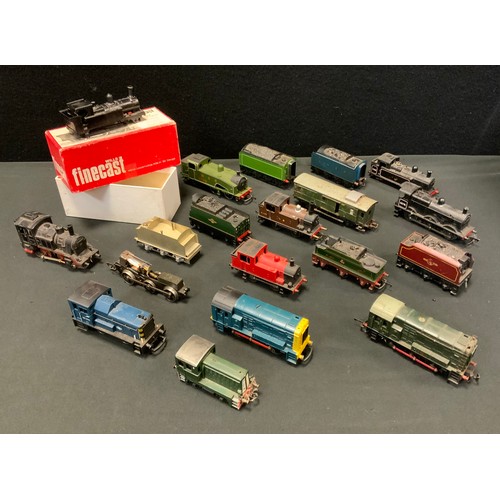 160 - Toys - OO Gauge Hornby, Lima, Wills Fine cast and other Shunter and small Locomotives, inc LNER 8920... 