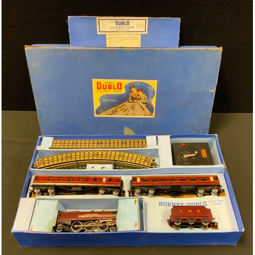 184 - Hornby Dublo EDP2 OO gauge passenger train set, Duchess of Athol locomotive and tender,  boxed,  lar... 