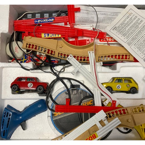 186 - Toys and Juvenilia - Boxed Lego Technic Helicopter 825; Boxed Radio Controlled Porsche made by Angel... 