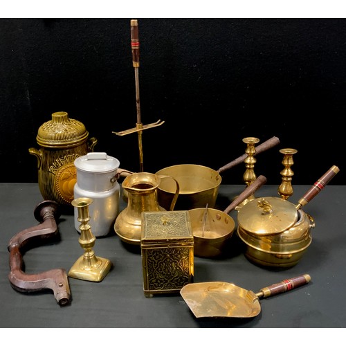 252A - Brass - candlesticks, horse brasses, biscuit barrel with squirrel top, copper coal scuttle; etc