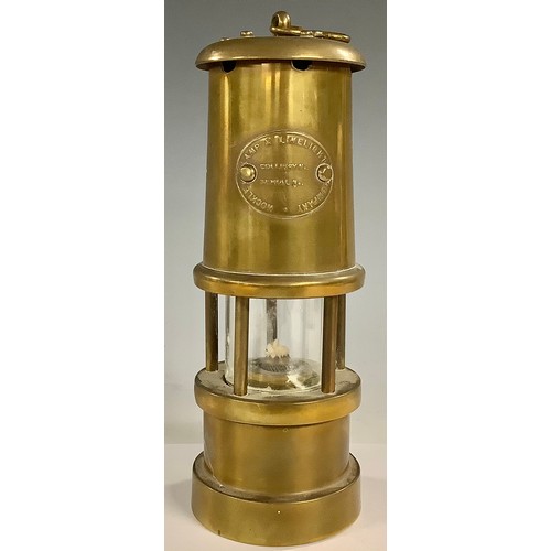 24 - A brass miner's safety lamp, Hockley Lamp & Limelight Company, 17cm high