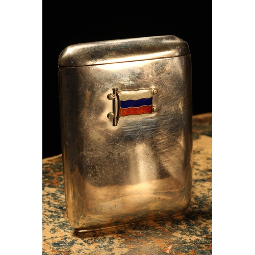 30 - A George V silver and enamel rounded rectangular cigarette case, of Russian interest, sprung hinged ... 