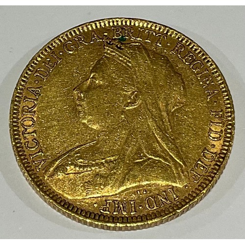 718 - A Victorian gold sovereign, 1893