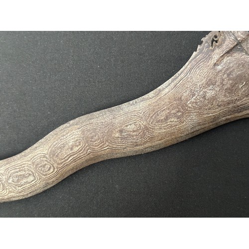 2070 - Javanese Kris Dagger with 370mm long blade. Wooden grip in the form of a stylised Bird. Overall leng... 