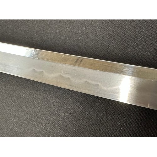 2083 - Japanese Katana Sword with single edged blade 715mm in length with good Hamon line to the cutting ed... 