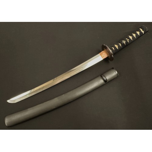 2084 - Japanese Wakizashi Sword with single edged blade 407mm in length with good Hamon line to the cutting... 