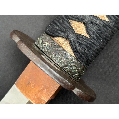 2084 - Japanese Wakizashi Sword with single edged blade 407mm in length with good Hamon line to the cutting... 