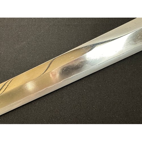 2087 - Japanese Wakizashi Sword Blade, 599mm in length, Hamon line to the cutting edge. Tang is unsigned. W... 