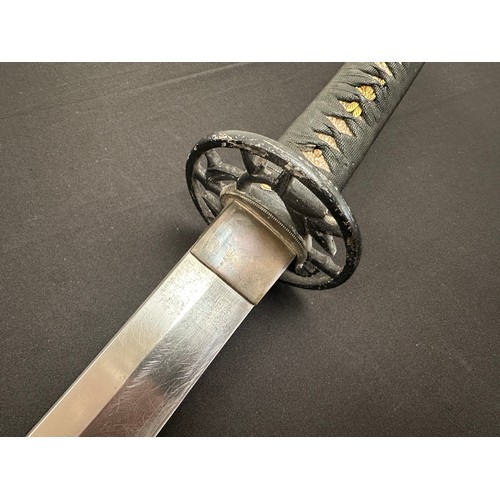 2090 - Japanese Wakizashi Sword with single edged blade 555mm in length. Edge of blade which has been sharp... 