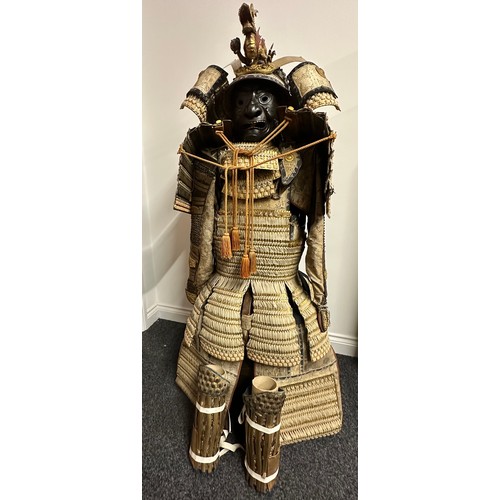 2103 - Japanese Samurai Warriors Set of Dō-maru style Armour to include Dō-maru style kabuto helmet with a ... 