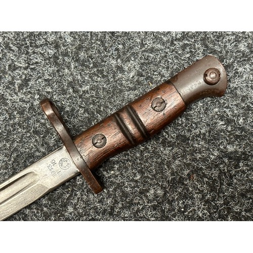 2105 - WW1 British P13 Bayonet with single edged fullered blade 430mm in length maker marked and dated 